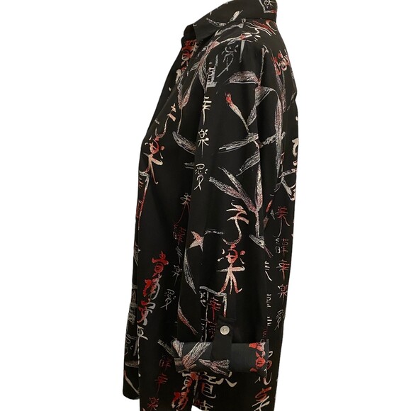 CHICO'S Black, Red and White Button Down Asian Artsy Long Sleeve Top Size 1/M - Picture 5 of 6